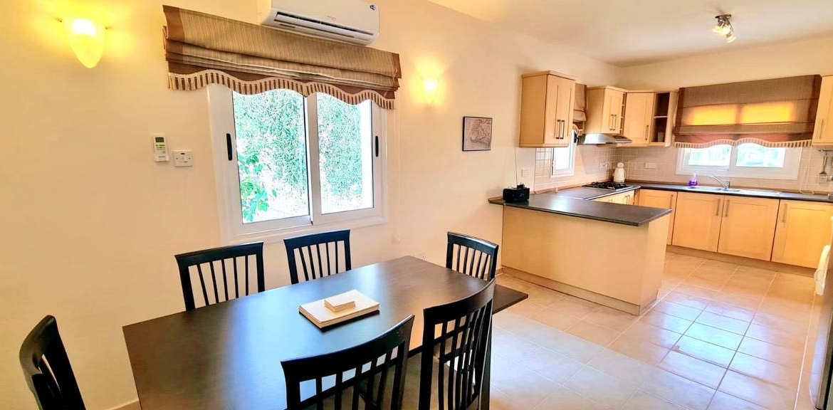 photo_2025-03-22_15-13-52